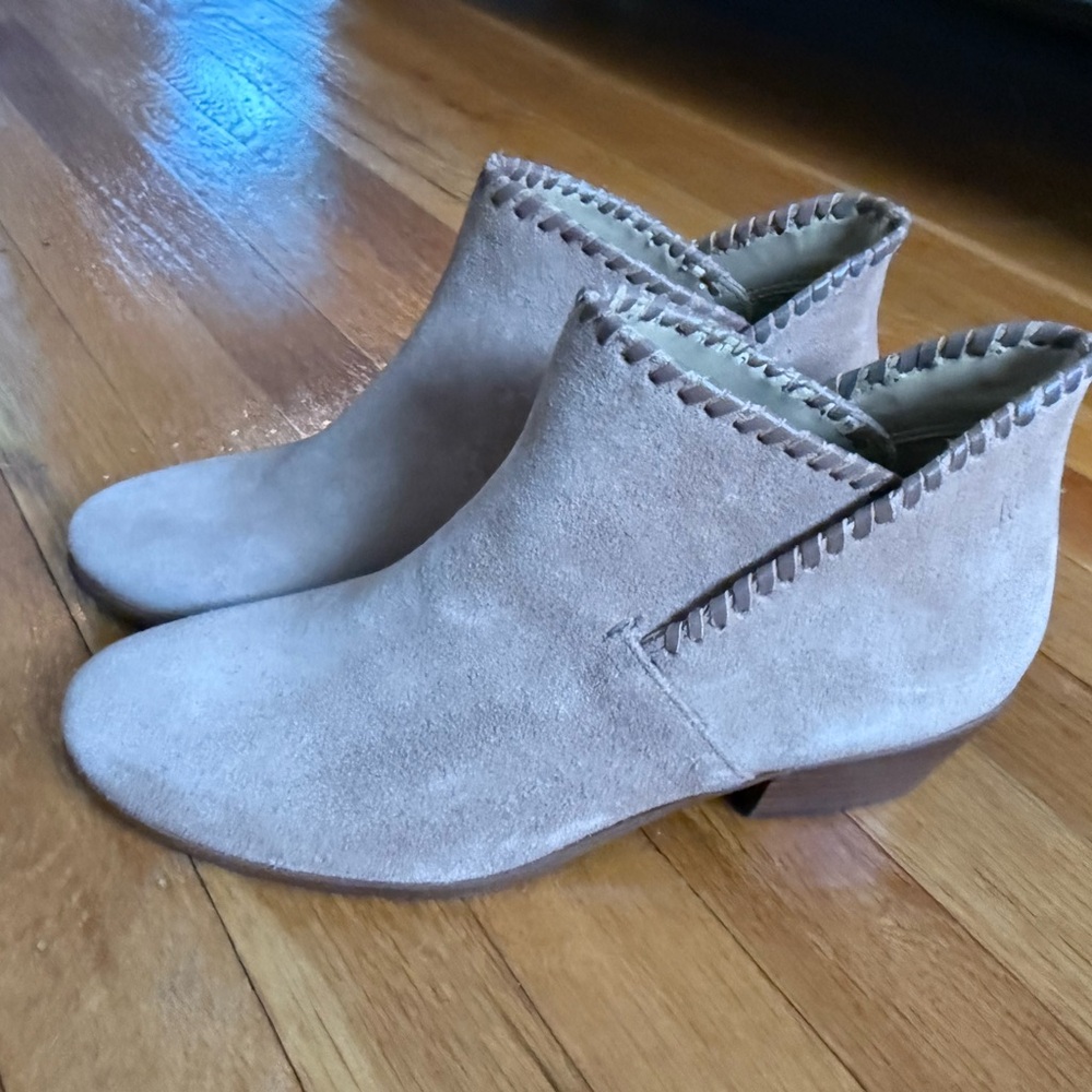 NEW Jack Rogers Tan Booties Size 8